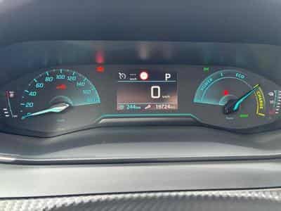 PEUGEOT 2008 e-2008 136ch Active (2021) - Photo 6