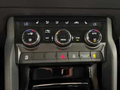 Skoda Karoq Selection (2026) - Foto 15