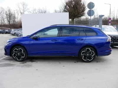 VW Golf Variant R-Line (2026) - Photo 4