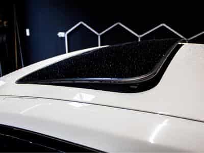 BMW M2 F87 COMPETITION AKRAPOVIC (2019) - Foto 10