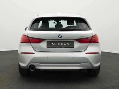 BMW 118 1er - i Advantage (EURO 6d-TEMP) (2019) - Photo 4