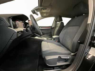 VW Golf Life+DSG+LED+Navi (2024) - Photo 11