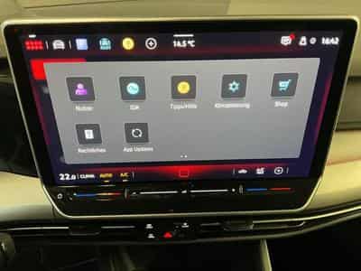 VW Golf Life+DSG+LED+Navi (2024) - Photo 15