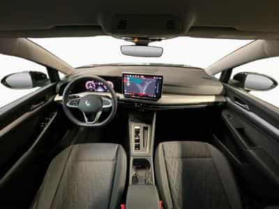 VW Golf Life+DSG+LED+Navi (2024) - Photo 2