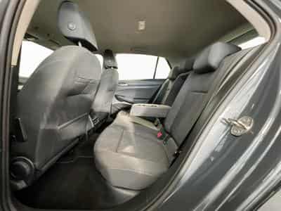 VW Golf Life+DSG+LED+LM17+Digi+ (2024) - Foto 15