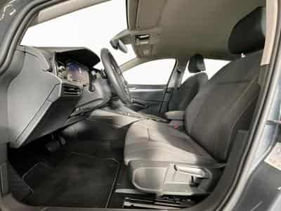 VW Golf Life+DSG+LED+LM17+Digi+ (2024) - Foto 9