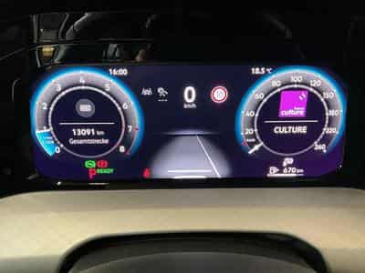 VW Golf Life+DSG+Led+Navi+digi+ (2025) - Foto 11