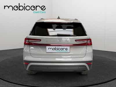 Skoda Kodiaq Selection 2.0 TDI 4X4 / Diesel (2024) - Foto 6