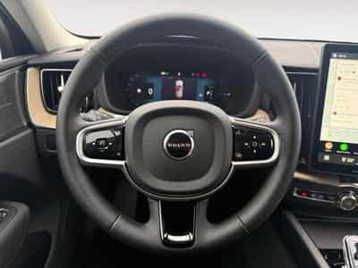 Volvo XC60 Facelift T6 Plus Dark / Hybride (2025) - Foto 12