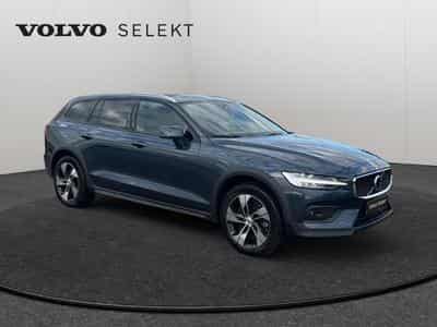 Volvo V60 B5 AWD / Essence (2023) - Foto 8