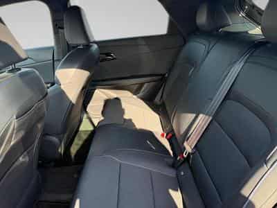 MG MG4 ELECTRIC (2023) - Photo 12