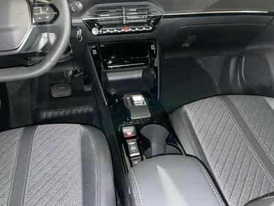 Peugeot 2008 1.2 II HYBRID (2025) - Photo 10