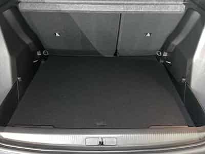 Peugeot 2008 1.2 II HYBRID (2025) - Photo 12