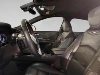 Cadillac XT4 2.0 SPORT 4WD my 2023 (2023) - Photo 4