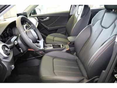 Audi Q2 35 TFSI S Tronic (2024) - Photo 4