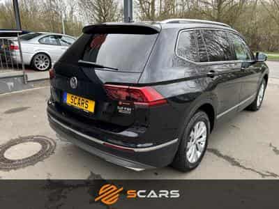 VW Tiguan Allspace 2.0 Tsi DSG 4Motion 7 places (2018) - Foto 4