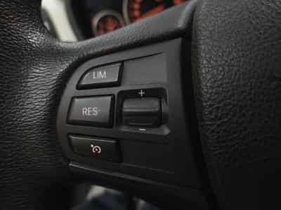 BMW 318 d Touring advantage 136CV (2018) - Foto 10