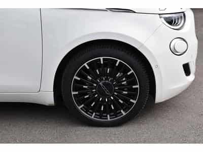 Fiat 500 (2024) - Photo 7