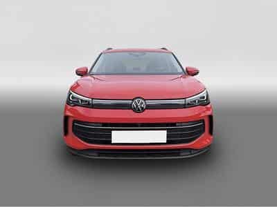 VW Tiguan (2024) - Photo 2