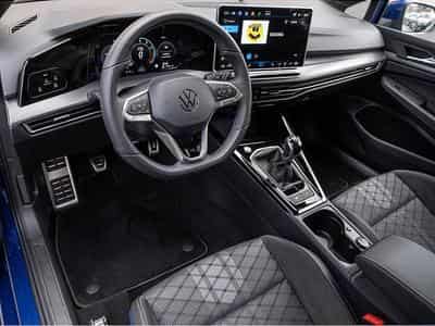 VW Golf (2025) - Photo 7