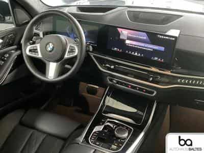 BMW X7 (2025) - Photo 9