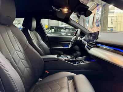 BMW 520 (2025) - Photo 8