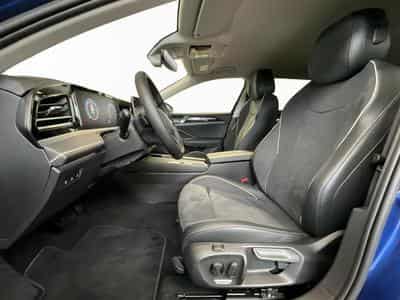 VW Passat Elegance+DSG+AHK+P.Tech.+LED (2025) - Foto 9