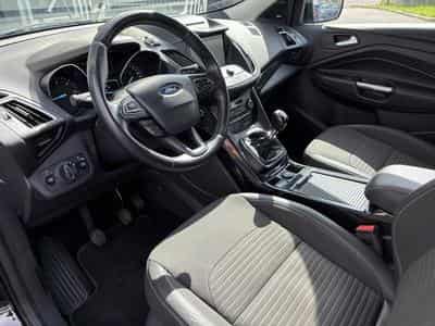 Ford Kuga 2.0 TDCI 150 CV TITANIUM (2018) - Photo 13