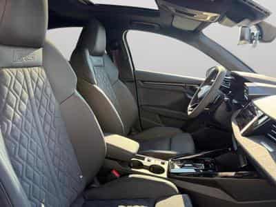 Audi RS3 Limousine / Essence (2026) - Photo 10