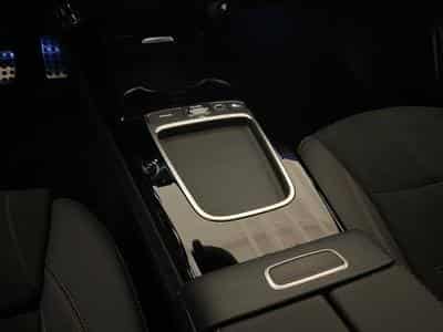 Mercedes A 200 1.3 Hatchback AMG EDITION (2025) - Foto 10