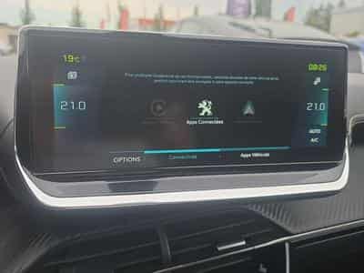 PEUGEOT 208 e-208 136ch GT (2021) - Photo 6