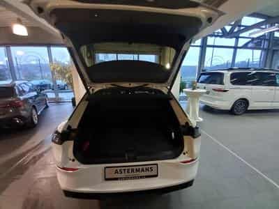 VW T-Roc R-Line 1.5 TSI (2026) - Foto 7