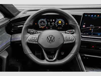 VW Tiguan 2,0 TDI DSG (2025) - Foto 9