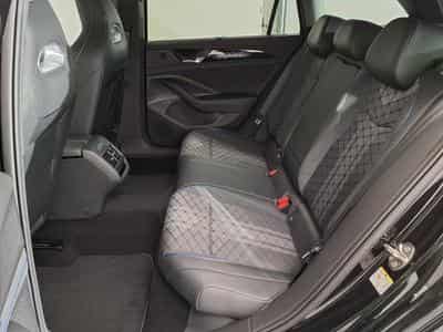 VW Passat Variant R-Line 2.0 TSI 7-Gang-DSG 4x4 (2026) - Foto 10