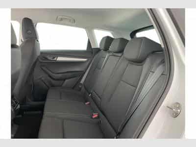 Skoda Karoq Selection (2025) - Photo 13