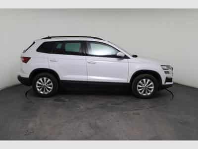 Skoda Karoq Selection (2025) - Photo 9