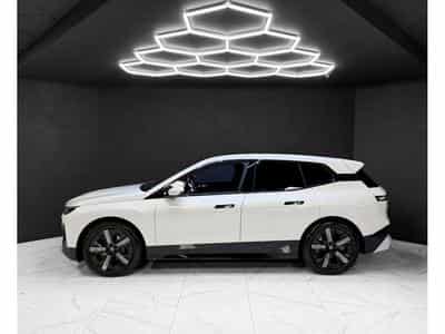 BMW iX 50 xDrive / M SPORT / HK / PANO / 360 (2023) - Photo 2