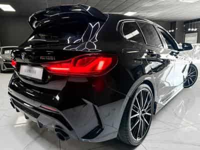 BMW M135 i xDrive AERO / SPORT SEATS / M PERFORMANCE (2022) - Photo 9