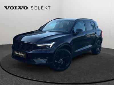 Volvo XC40 B4 Black Edition Plus / Essence (2025) - Foto 1