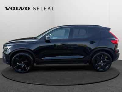 Volvo XC40 B4 Black Edition Plus / Essence (2025) - Foto 4