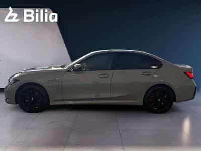 BMW 330 e xDrive HK HiFi DAB LED GSD (2025) - Photo 12