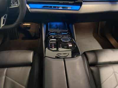 BMW 520 PACK M PRO (2025) - Foto 13