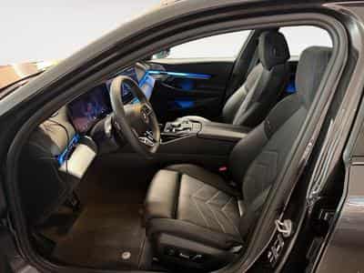 BMW 520 PACK M PRO (2025) - Foto 6