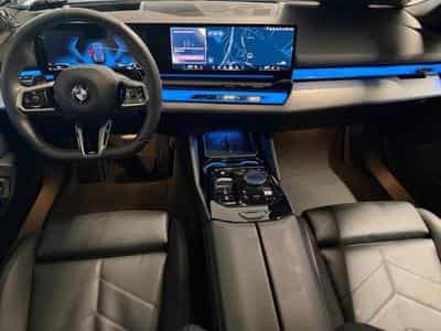 BMW 520 PACK M PRO (2025) - Foto 7