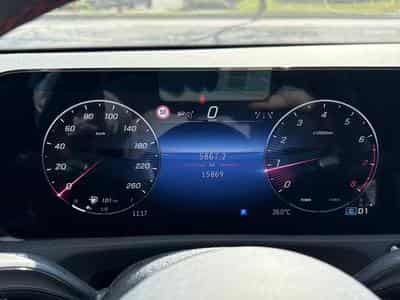 Mercedes A 180 AMG LINE * CAMERA 360 * PANORAMA * 7G-DCT (2024) - Photo 11