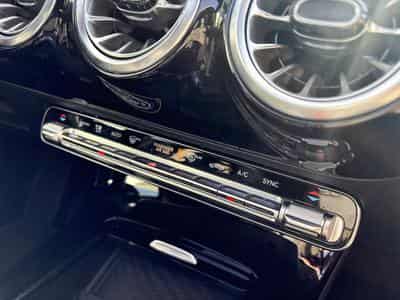 Mercedes A 180 AMG LINE * CAMERA 360 * PANORAMA * 7G-DCT (2024) - Photo 8