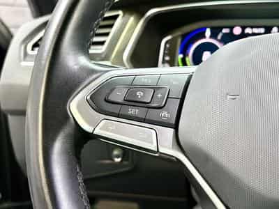 VW Tiguan Life ACTIVE 1.4 eHybrid TSI 245CV DSG6 *Caméra* (2022) - Foto 9