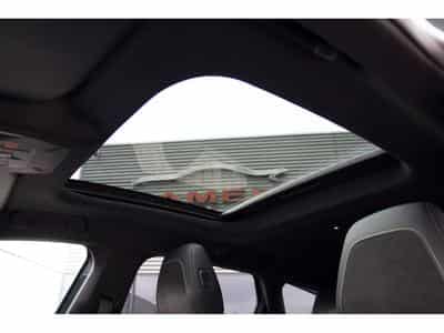 Peugeot 308 SW BlueHDi 130 GT ACC AHK Pano Massage Focal (2024) - Foto 12