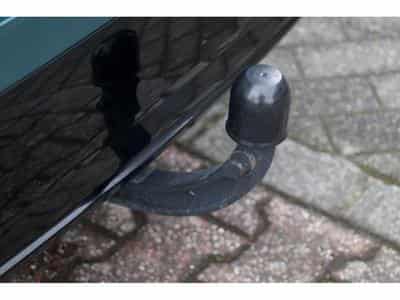 Peugeot 308 SW BlueHDi 130 GT ACC AHK Pano Massage Focal (2024) - Foto 15