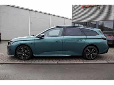 Peugeot 308 SW BlueHDi 130 GT ACC AHK Pano Massage Focal (2024) - Foto 2